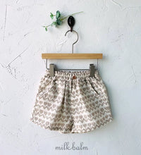 Tulip shorts