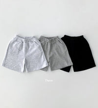Celeb Bermudan pants