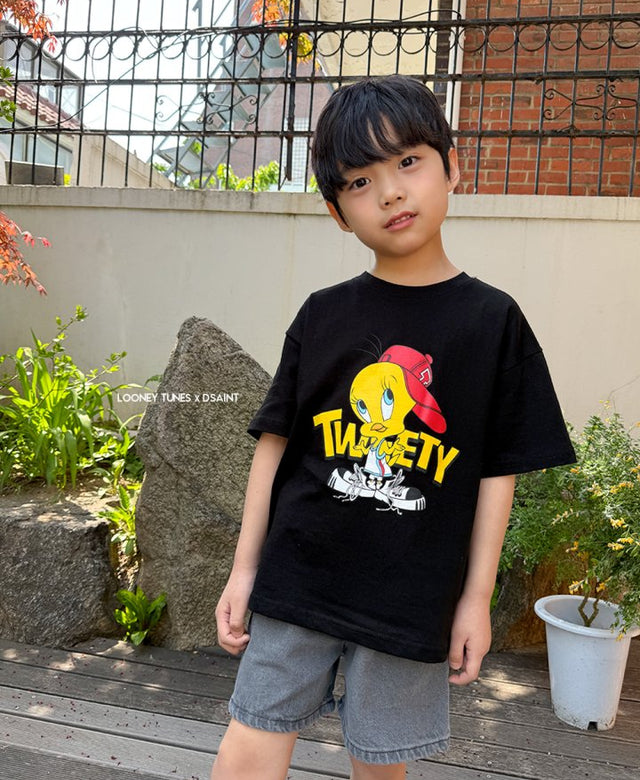 Hip tweety tee